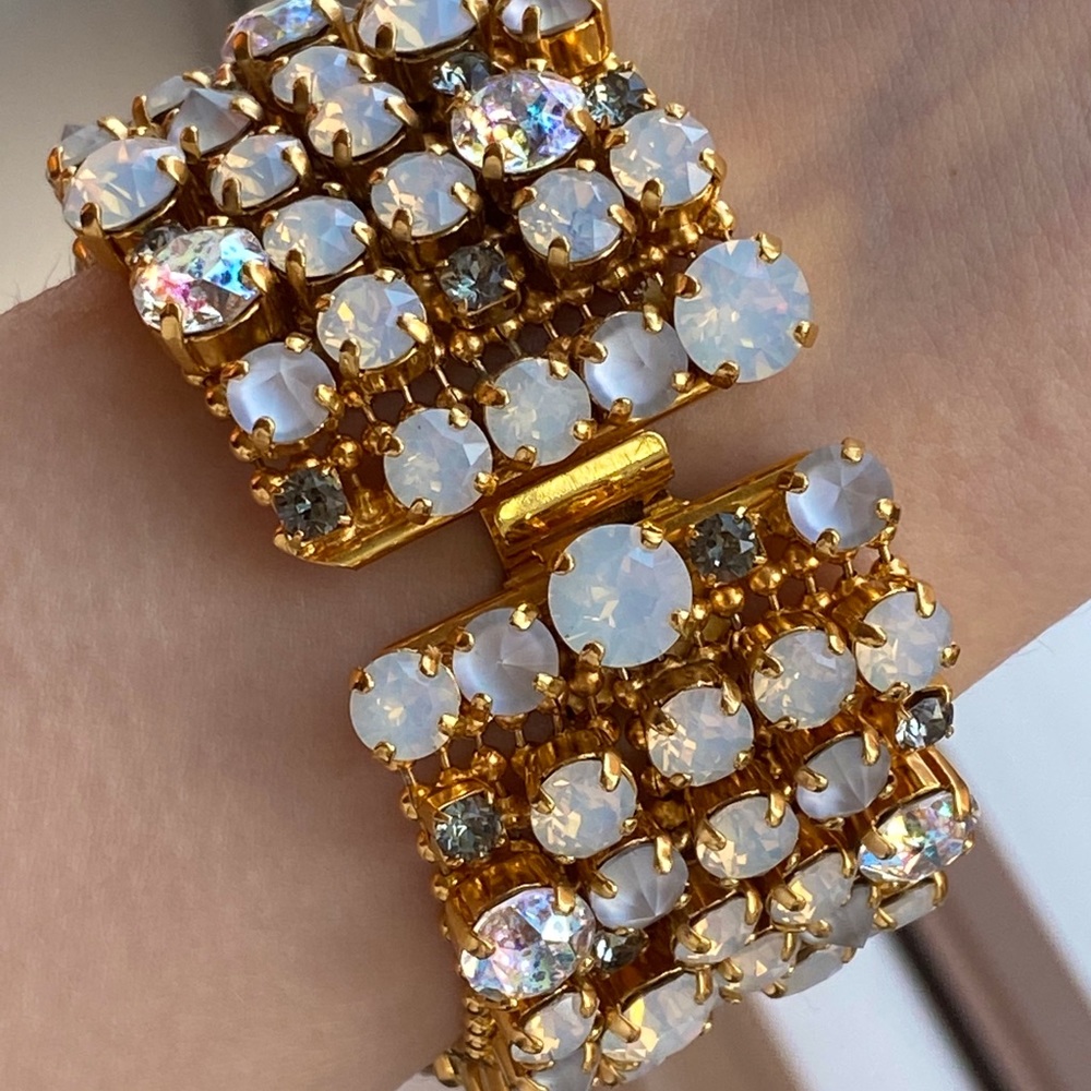 Vintage Chic Sparkly Crystal + Gold Bracelet